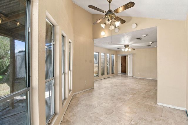 2525 Pickerton Drive, Deer Park, TX 77536