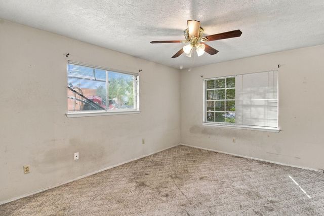 2525 Pickerton Drive, Deer Park, TX 77536