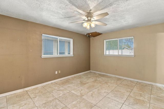 2525 Pickerton Drive, Deer Park, TX 77536