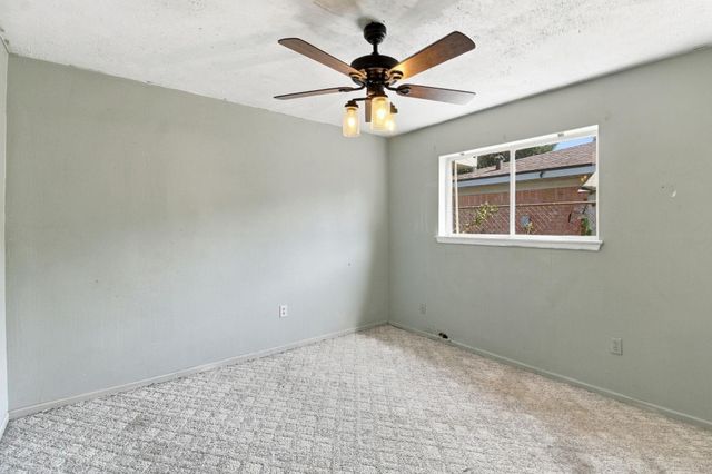 2525 Pickerton Drive, Deer Park, TX 77536
