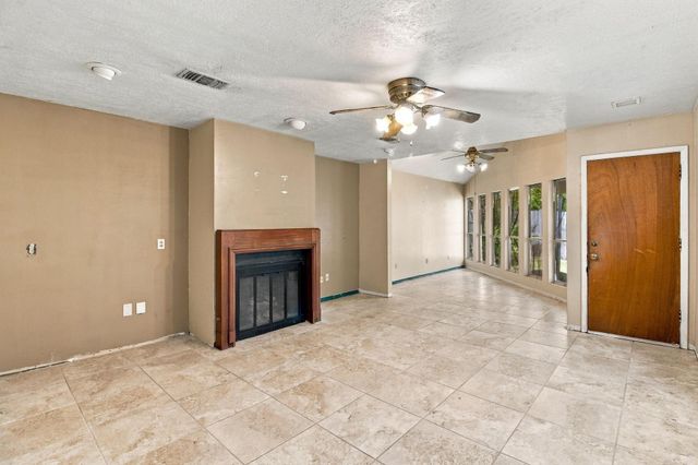 2525 Pickerton Drive, Deer Park, TX 77536