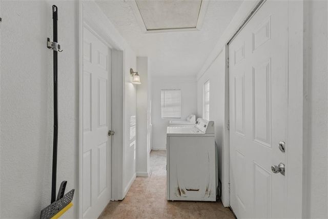 325 N Blake St, Lake Charles, LA 70601