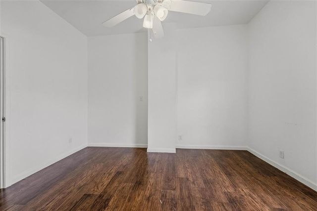 325 N Blake St, Lake Charles, LA 70601