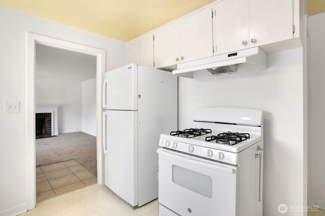 15513 8th Avenue NE, Shoreline, WA 98155