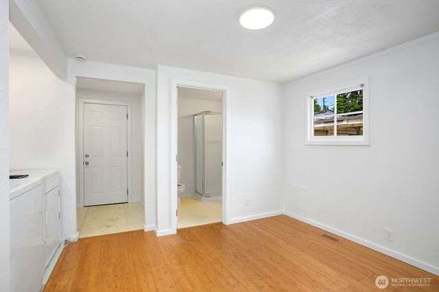 15513 8th Avenue NE, Shoreline, WA 98155