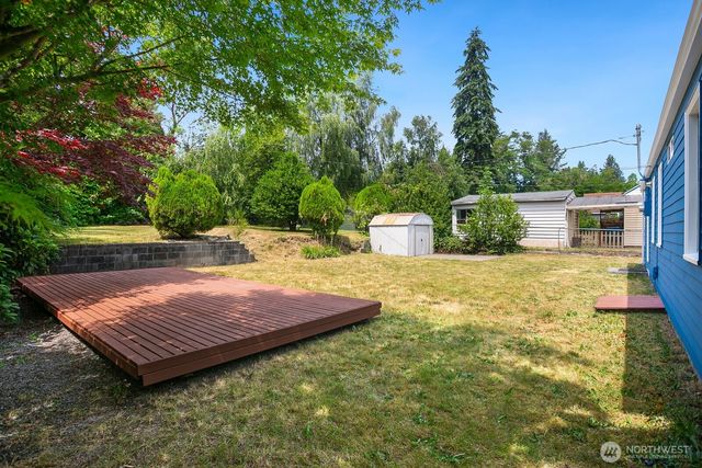 15513 8th Avenue NE, Shoreline, WA 98155
