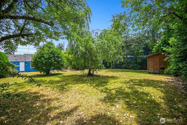 15513 8th Avenue NE, Shoreline, WA 98155