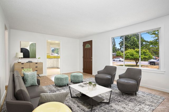 15513 8th Avenue NE, Shoreline, WA 98155