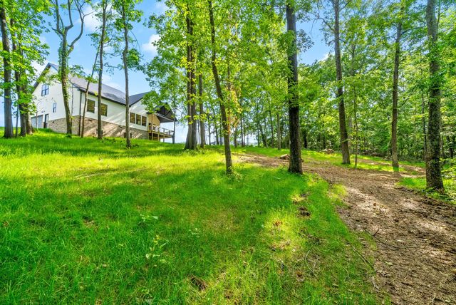 149 Ruby Grant Ln, Southside, TN 37171