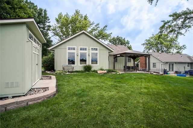 507 NE Karapat Drive, Kansas City, MO 64155