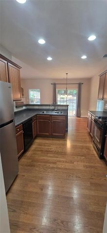 326 Tuggle Court, Woodstock, GA 30188