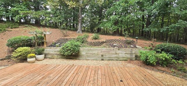 326 Tuggle Court, Woodstock, GA 30188