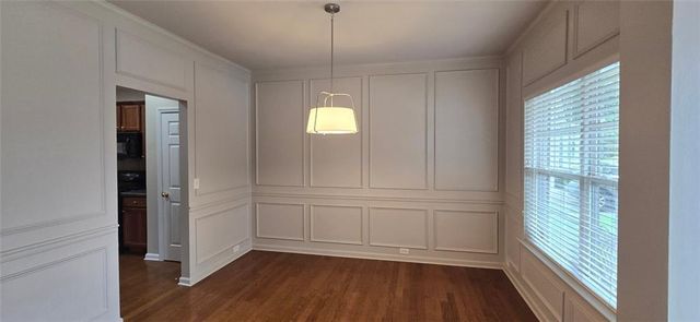 326 Tuggle Court, Woodstock, GA 30188