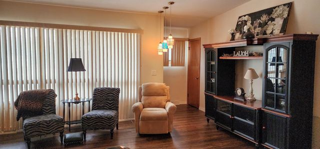 2525 Skyline Dr NW, Minot, ND 58703