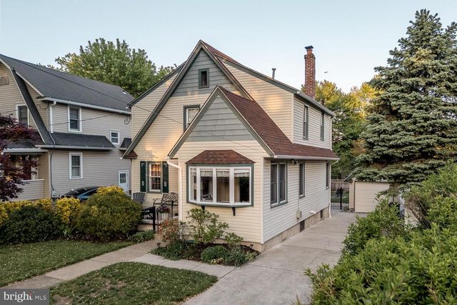 214 E LINDEN AVE, Haddon Township, NJ 08108