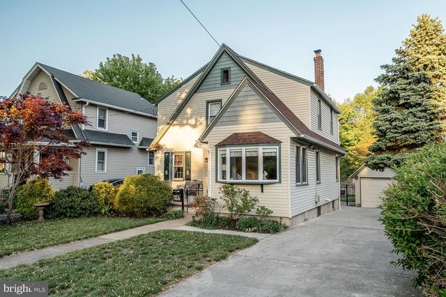 214 E LINDEN AVE, Haddon Township, NJ 08108
