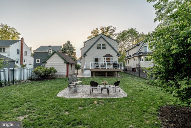 214 E LINDEN AVE, Haddon Township, NJ 08108