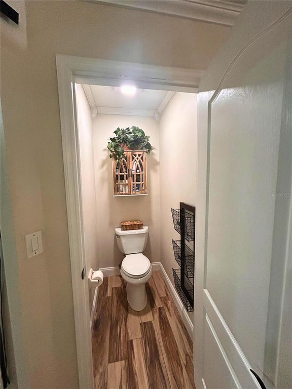 Image 35 of property listing at 338 LAFAYETTE BOULEVARD, Oldsmar, FL 34677