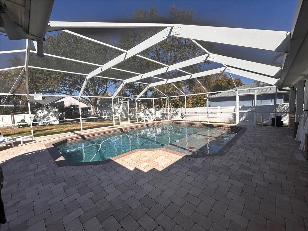 Image 45 of property listing at 338 LAFAYETTE BOULEVARD, Oldsmar, FL 34677