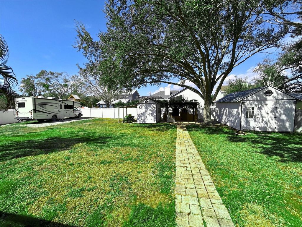 Image 46 of property listing at 338 LAFAYETTE BOULEVARD, Oldsmar, FL 34677