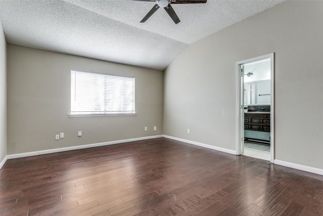 3209 Vintage Way, Bedford, TX 76021