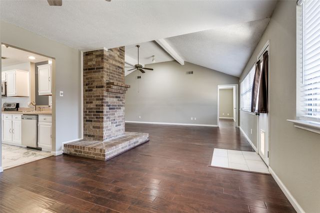 3209 Vintage Way, Bedford, TX 76021