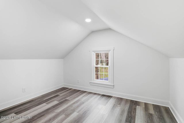 2587 W Blue Lick Rd, Shepherdsville, KY 40165