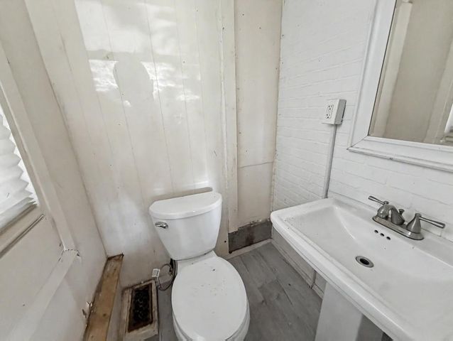 422 Carlton Avenue, Bethlehem City, PA 18015