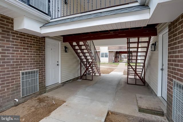 20--2 FLORENCE TOLLGATE, Florence, NJ 08518