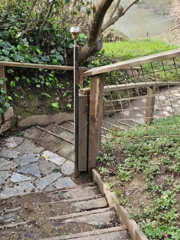 16868 Center Way, Guerneville, CA 95446