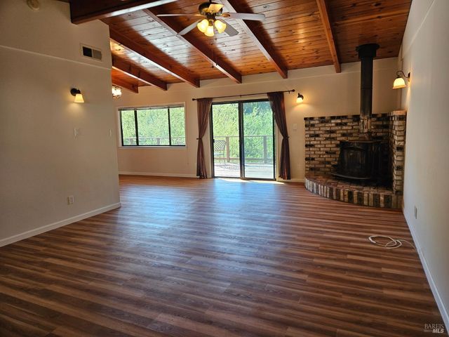 16868 Center Way, Guerneville, CA 95446