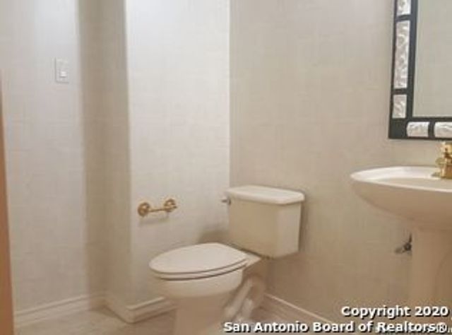 409 Kendall Pkwy, Boerne, TX 78015