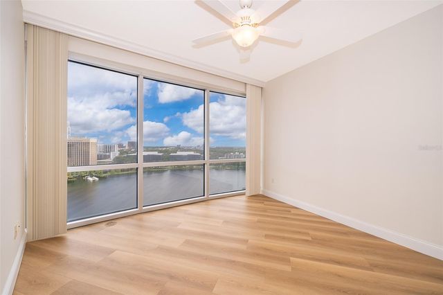 322 E CENTRAL BOULEVARD 1602, Orlando, FL 32801