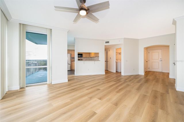 322 E CENTRAL BOULEVARD 1602, Orlando, FL 32801