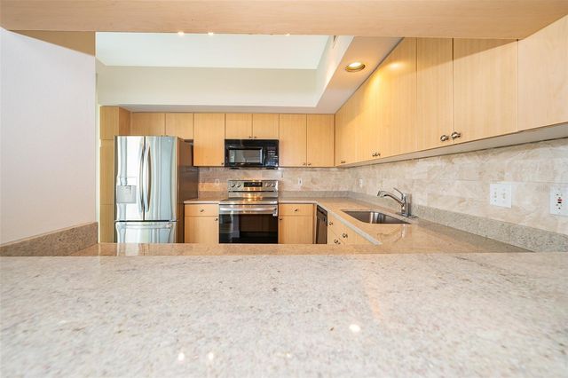 322 E CENTRAL BOULEVARD 1602, Orlando, FL 32801