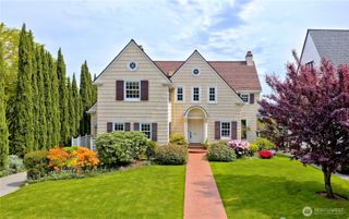 3010 Cascadia Avenue S, Seattle, WA 98144