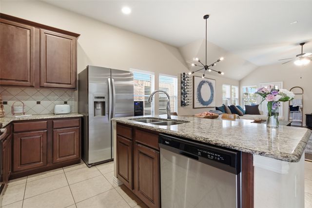 15316 Mallard Creek Street, Fort Worth, TX 76262
