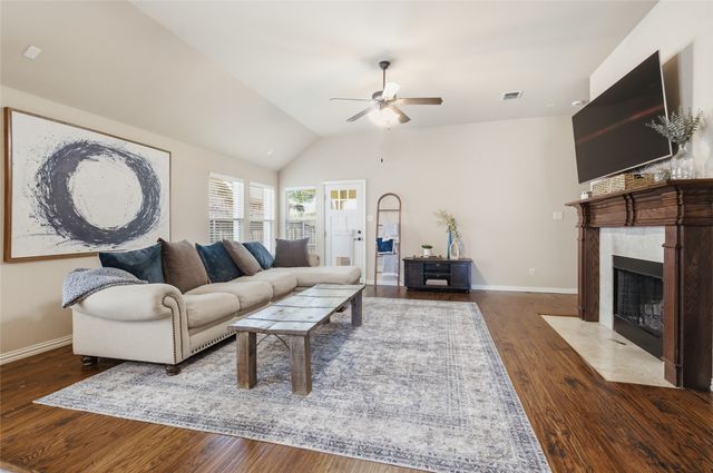 15316 Mallard Creek Street, Fort Worth, TX 76262