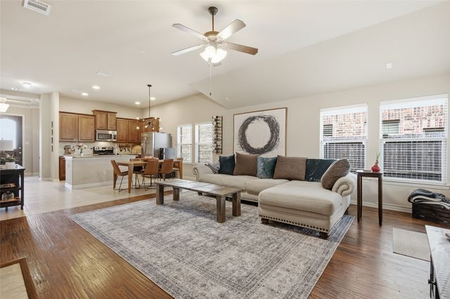 15316 Mallard Creek Street, Fort Worth, TX 76262