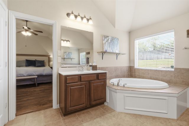 15316 Mallard Creek Street, Fort Worth, TX 76262