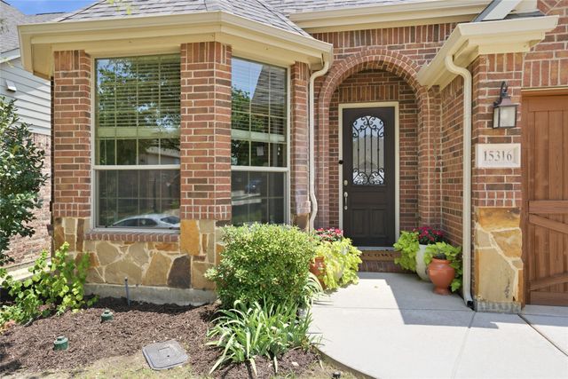 15316 Mallard Creek Street, Fort Worth, TX 76262