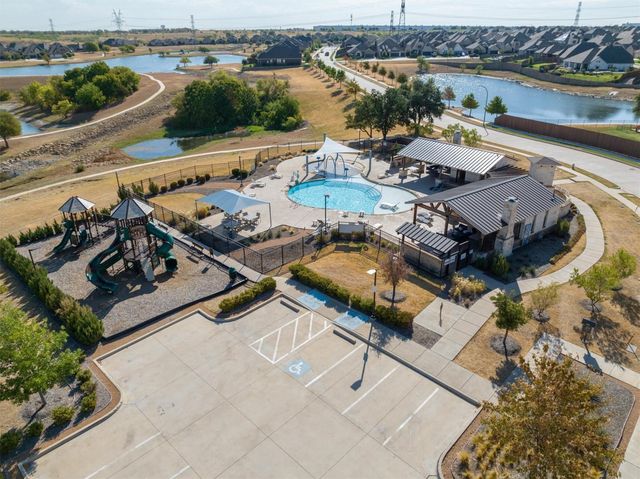 15316 Mallard Creek Street, Fort Worth, TX 76262