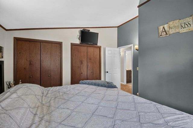 8415 12th STREET, Kenosha, WI 53144