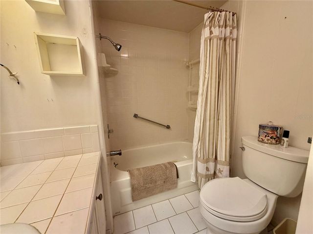 101 TAMARISK WAY, Leesburg, FL 34748
