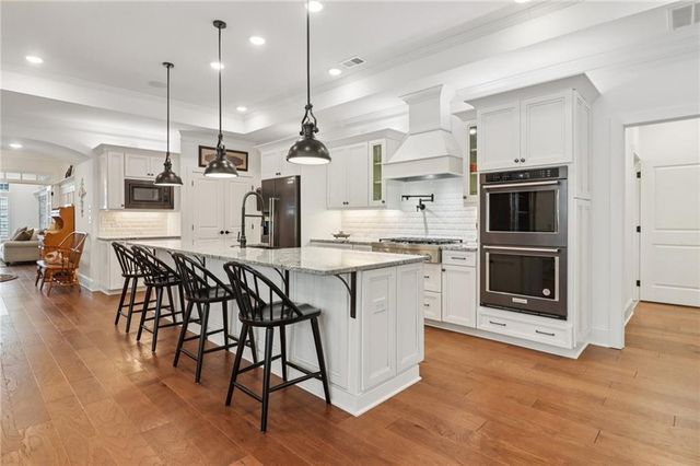 5047 Dillingham NW Drive, Acworth, GA 30101