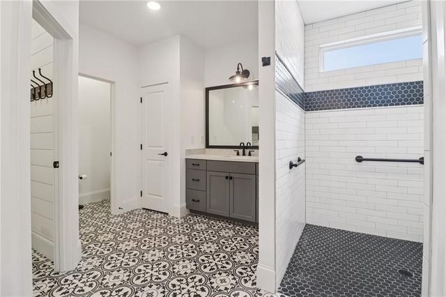 5047 Dillingham NW Drive, Acworth, GA 30101