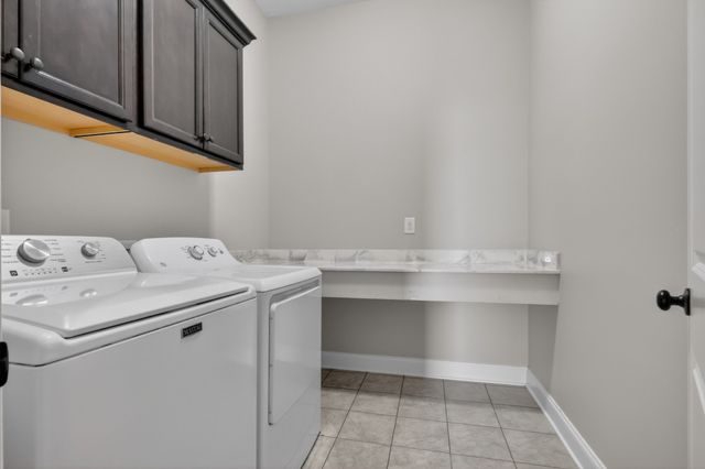 412 Abington Dr, Hendersonville, TN 37075