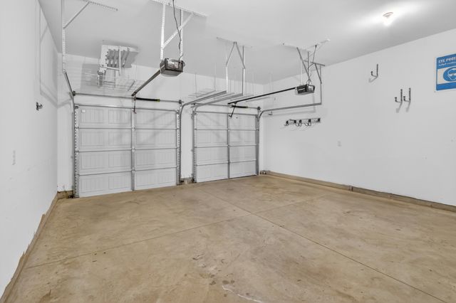 412 Abington Dr, Hendersonville, TN 37075