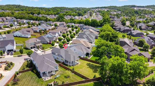 412 Abington Dr, Hendersonville, TN 37075