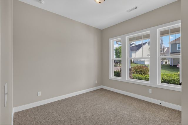 412 Abington Dr, Hendersonville, TN 37075